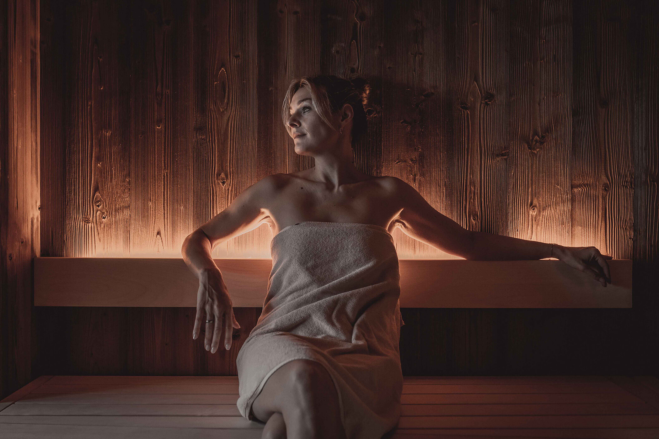Woman in the sauna - Hotel Continental